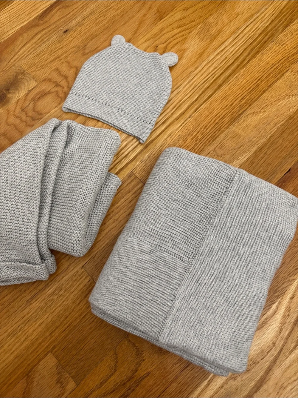 Jake and Jill Light Gray Knit Baby Cardigan, Hat & Blanket Set 100% Cotton